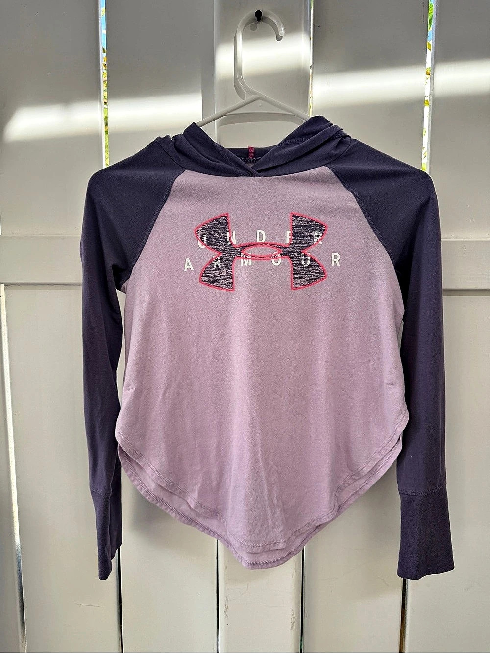 Under Armour Girls Medium (8) Purple Hoodie